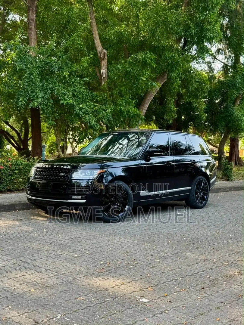 Land Rover Range Rover Vogue 2014 Black