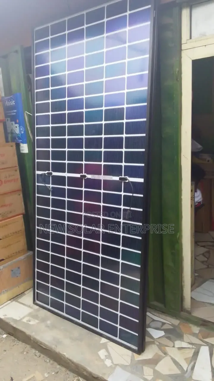 Jinko Solar Panels 720watt Mono