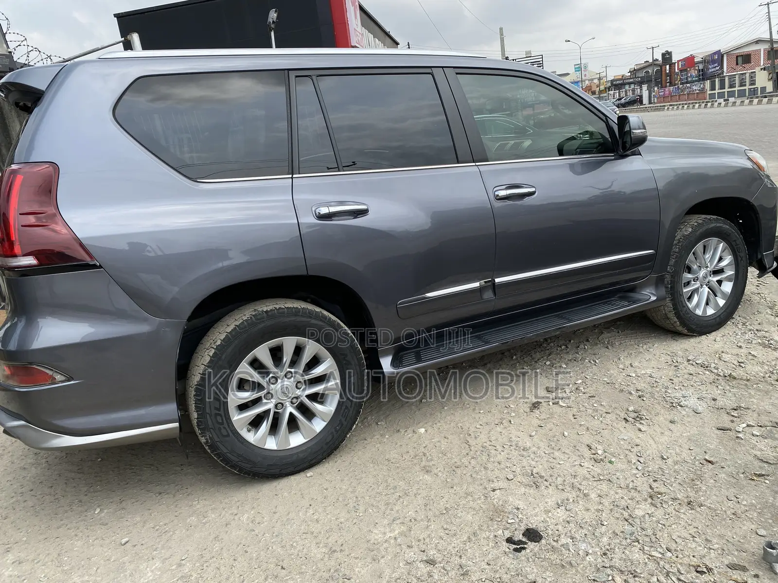 Lexus GX 460 Base 2018 Gray