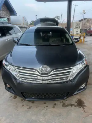 Toyota Venza V6 2011 Gray