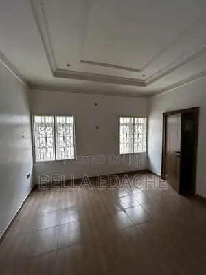 4bdrm Townhouse / Terrace in Mabushi for rent