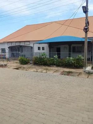 3bdrm Bungalow in Trademore Estate, Sabon Lugbe for sale