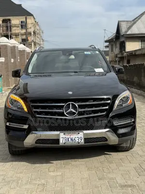 Mercedes-Benz M Class ML350 4MATIC 4dr SUV AWD (3.5L 6cyl 7A) 2014