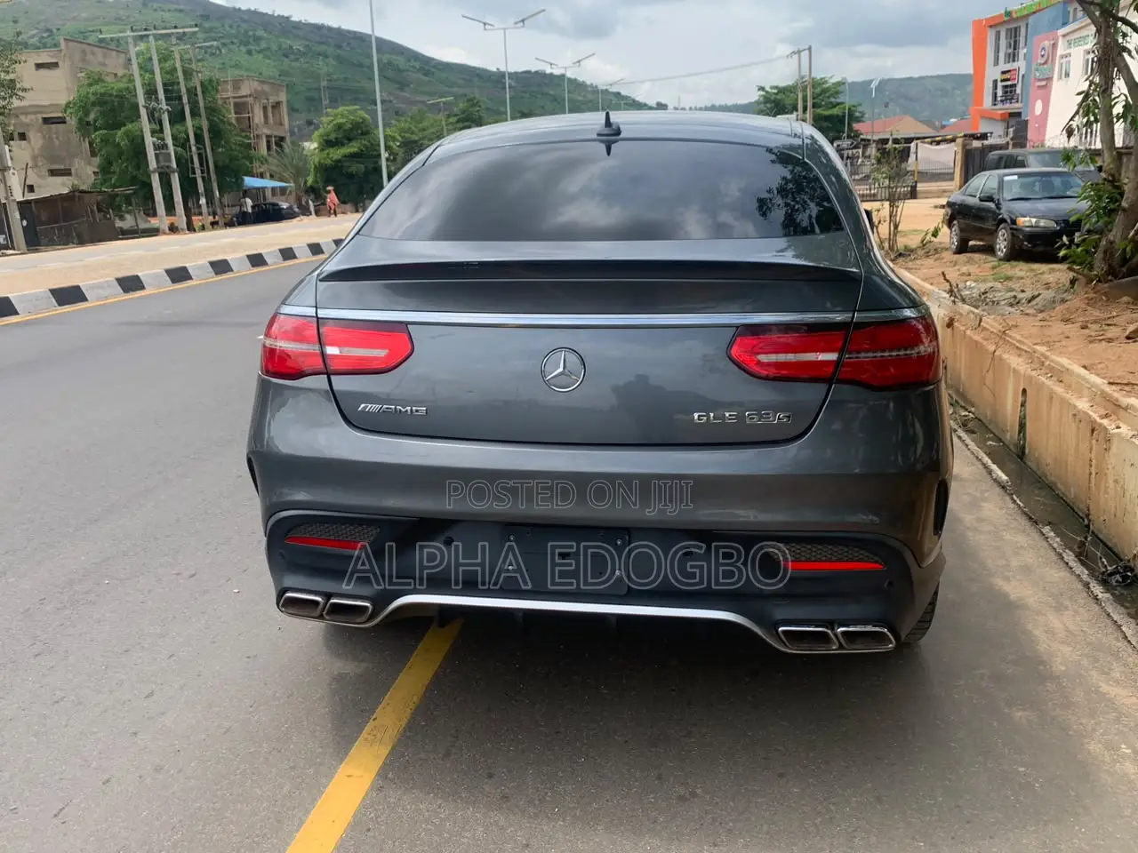 Mercedes-Benz GLE-Class 2018 Gray