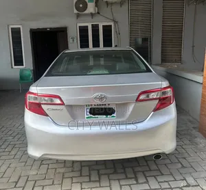 Toyota Camry 2014 Silver
