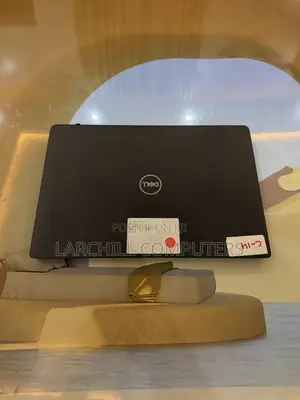 Laptop Dell Latitude 7300 8GB Intel Core i7 SSD 256GB