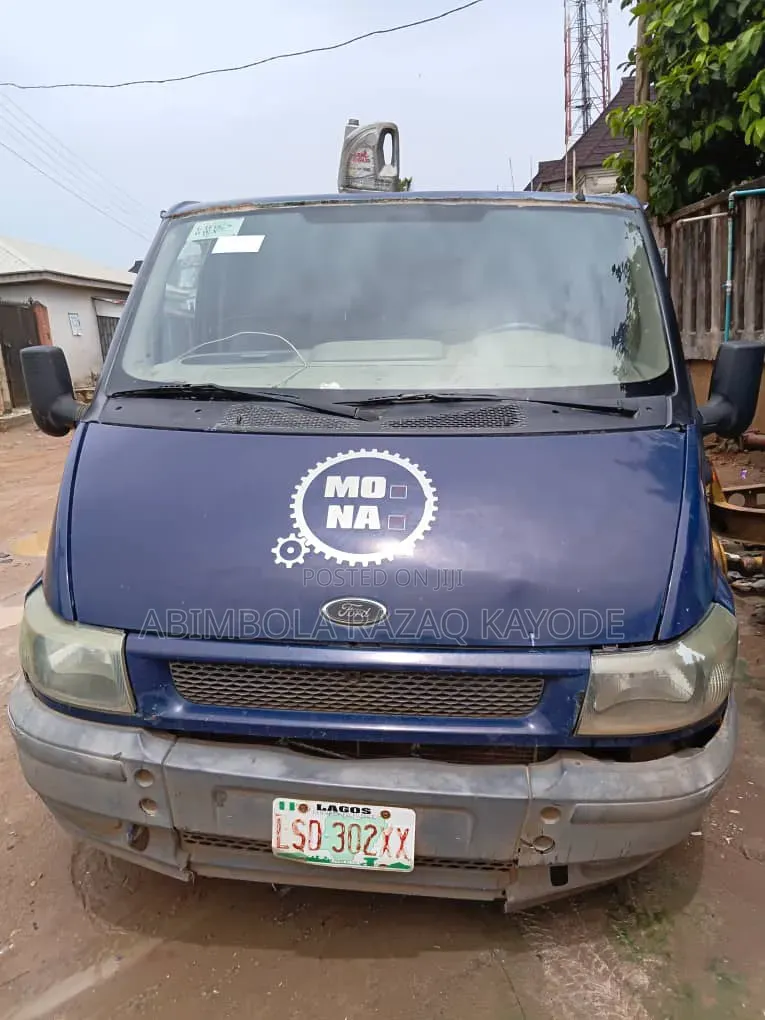 Ford Transit 1998 Blue