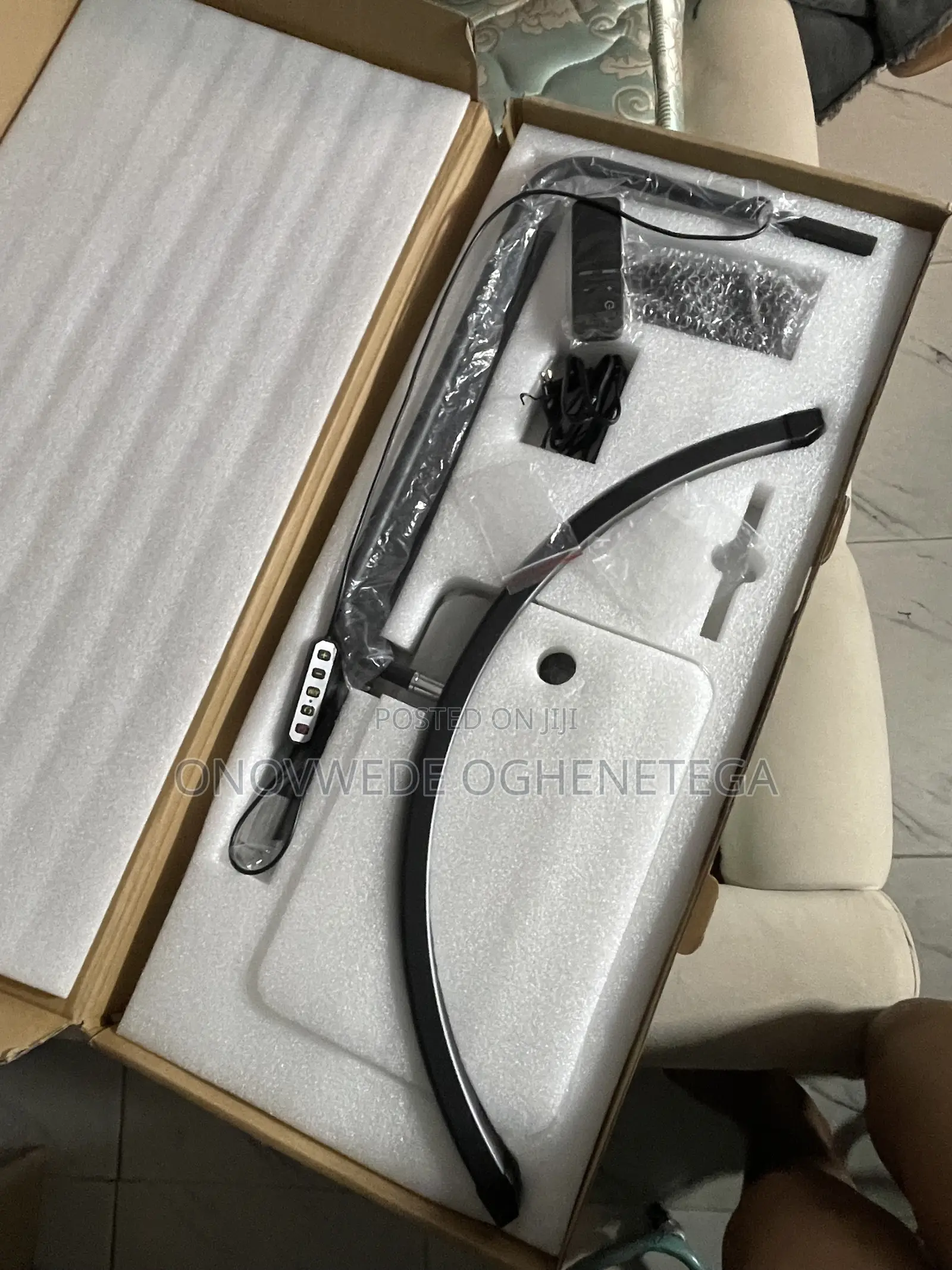 Modern Curved LED Floor Lamp With Remote Control