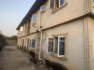 12bdrm Block of Flats in Agunfoye Estate, Idi, Igbogbo for sale
