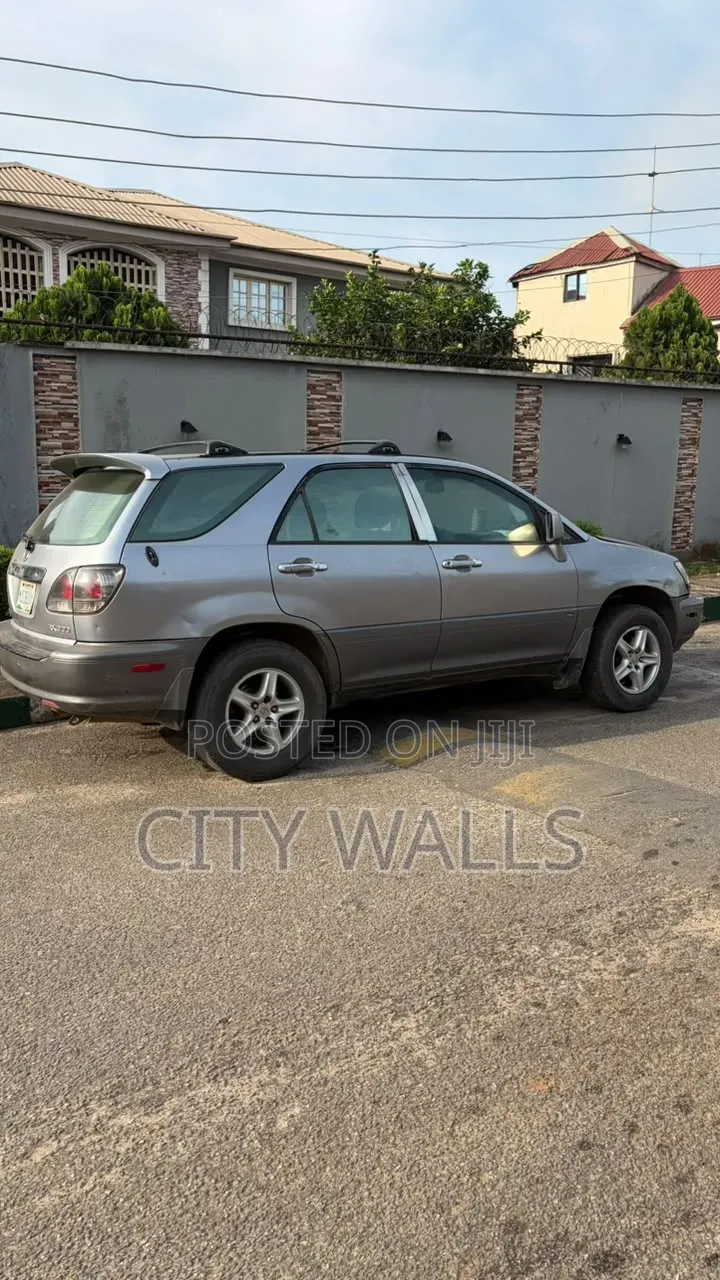 Lexus RX 2002