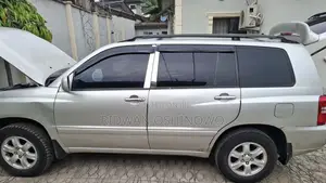 Toyota Highlander 4x4 2005 Silver