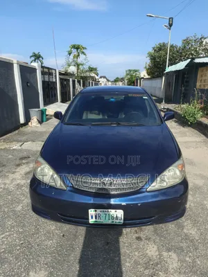 Toyota Camry 2004 Blue