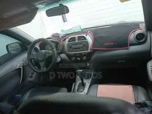 Toyota RAV4 Automatic 2004 Silver