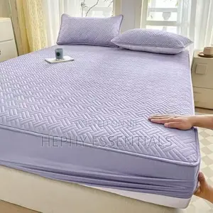 Luxury Hotel Quality Waterproof Mattress Protector Cover With 2 Pillow