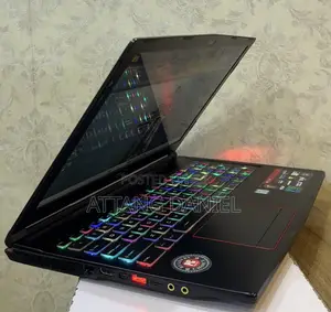 Laptop MSI GX633 16GB Intel Core i7 SSD 512GB