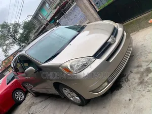 Toyota Sienna XLE Limited 2005 Silver