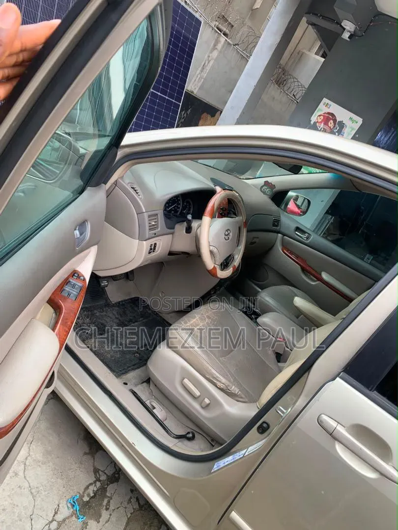 Toyota Sienna XLE Limited 2005 Silver