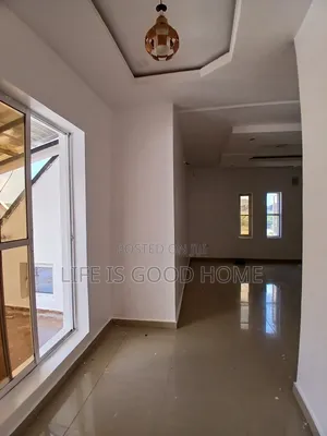 4bdrm Duplex in Oral Estate, Chevron for rent