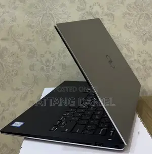 Laptop Dell XPS 13 9360 8GB Intel Core i5 SSD 256GB