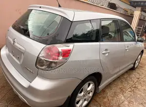 Toyota Matrix 2006 Silver
