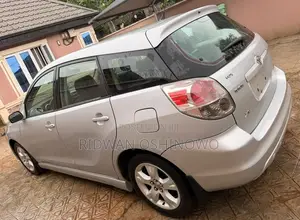 Toyota Matrix 2006 Silver
