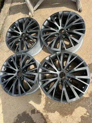 17 Inch Universal Hole Original
