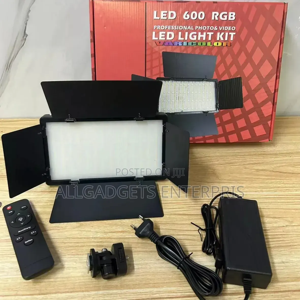 Led 600 With RGB Light