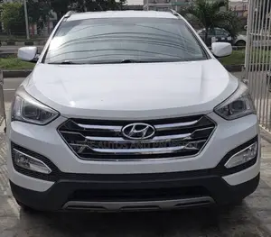 Hyundai Santa Fe Sport 2013 White