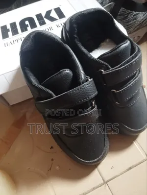 Kiddies Shoes , Size 30