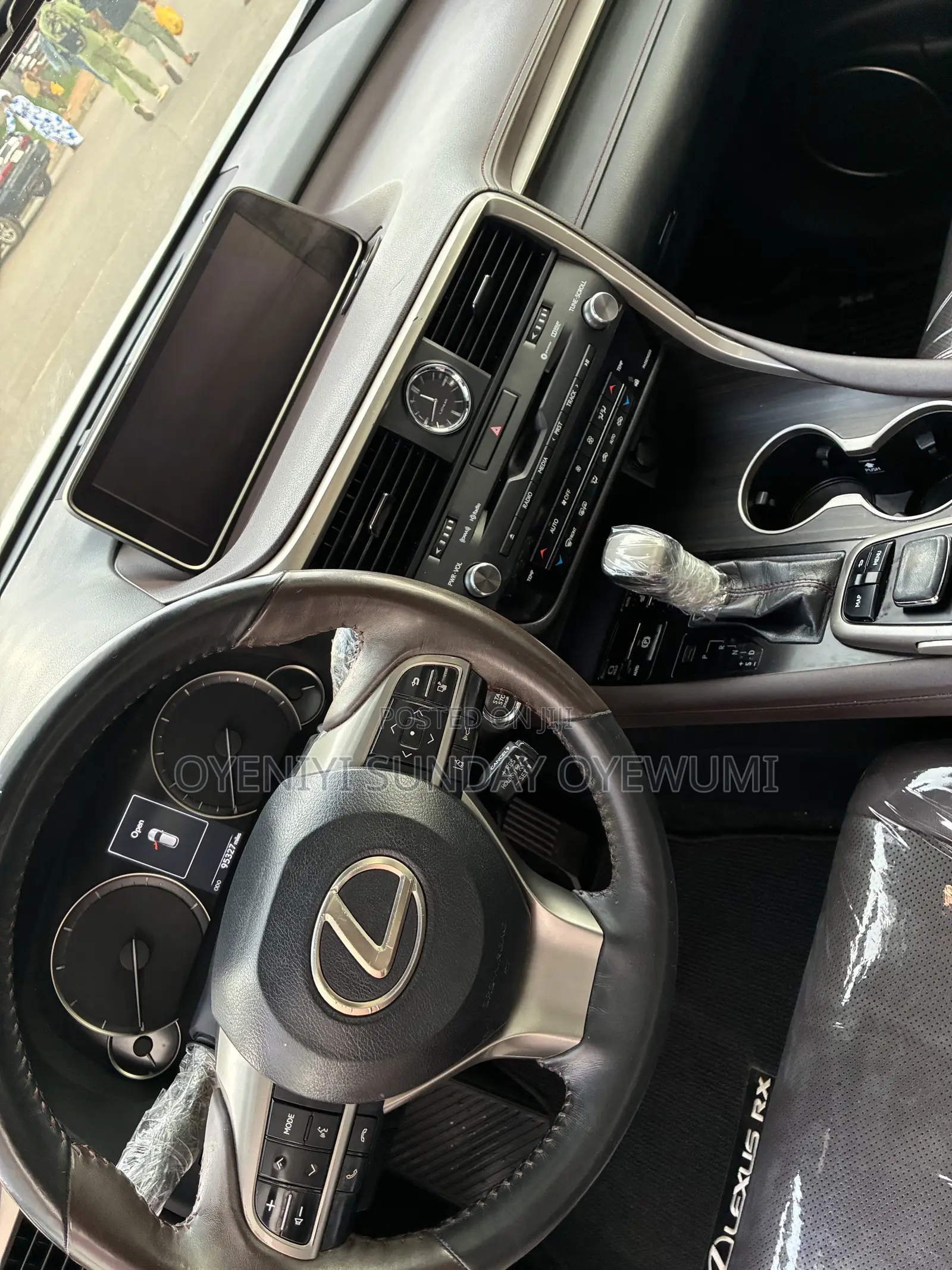 Lexus RX 350 AWD 2017 White