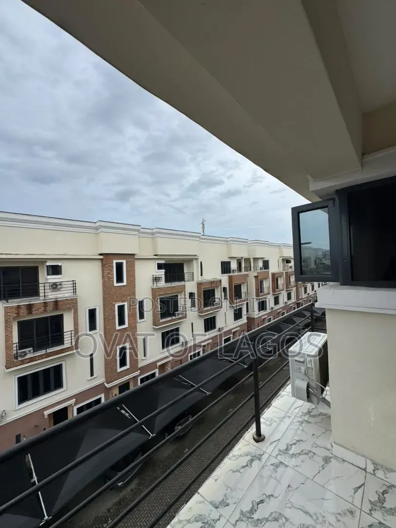2bdrm Duplex in Lekki Phase 1 for rent