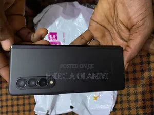 Samsung Galaxy Z Fold 3 256 GB Black