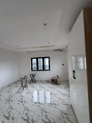 2bdrm Duplex in Lekki Phase 1 for rent