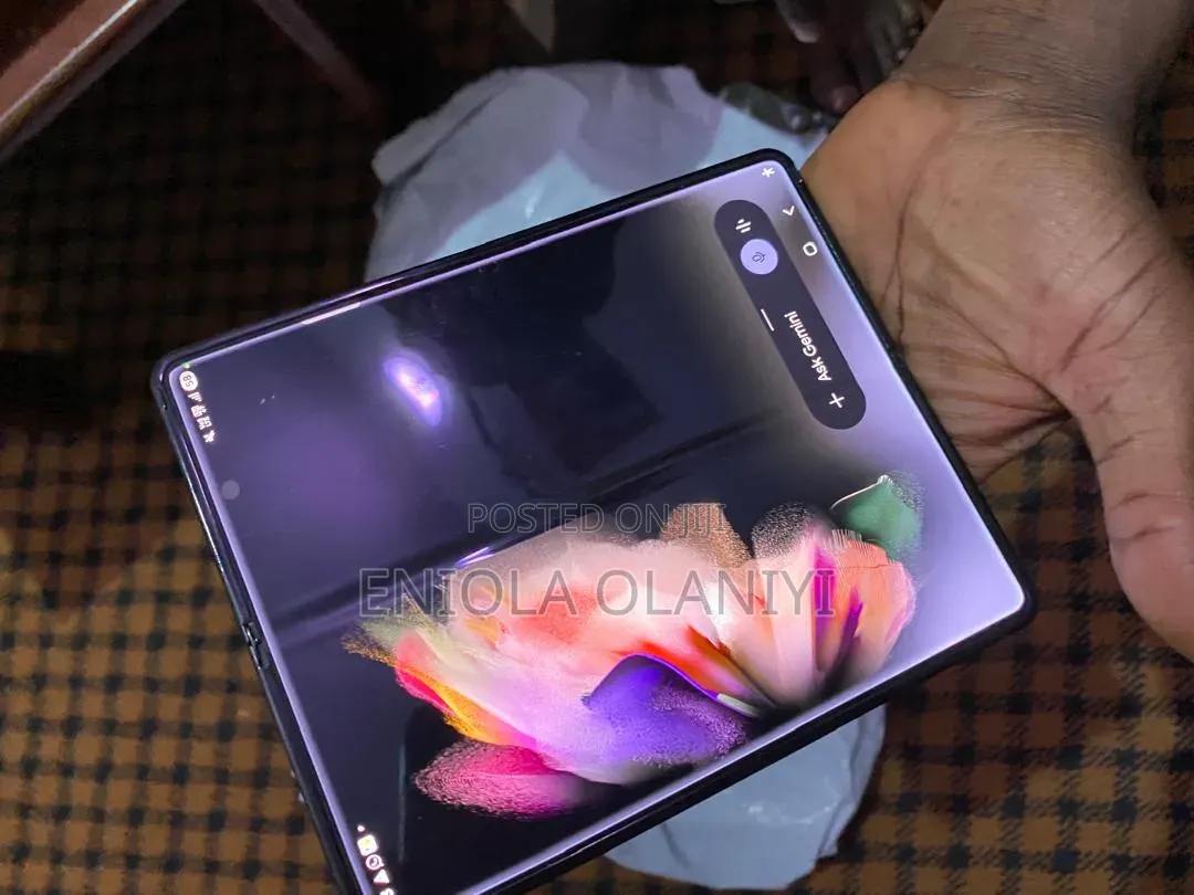 Samsung Galaxy Z Fold 3 256 GB Black