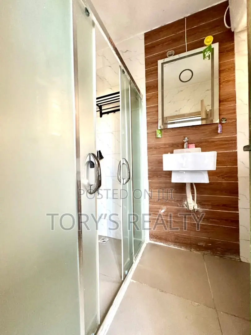 3bdrm Duplex in Lekki Phase 2 for rent
