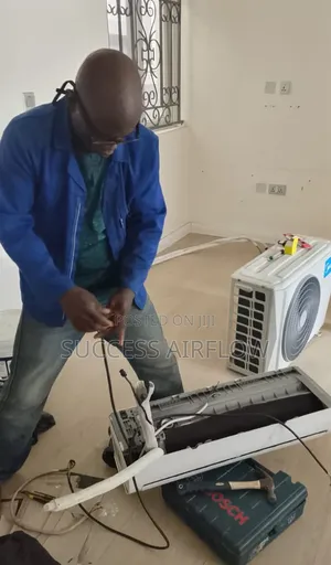 Professional AC Repair, AC Installation, AC Servicing AC Gas Refilling