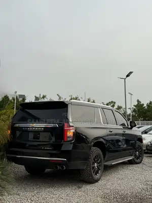 Chevrolet Suburban 2021 Black