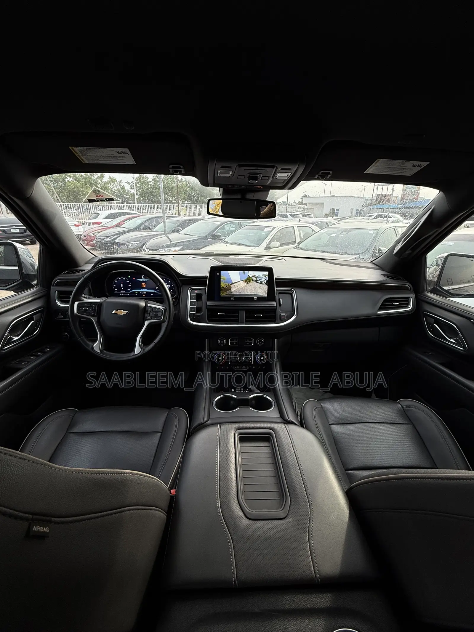 Chevrolet Suburban 2021 Black