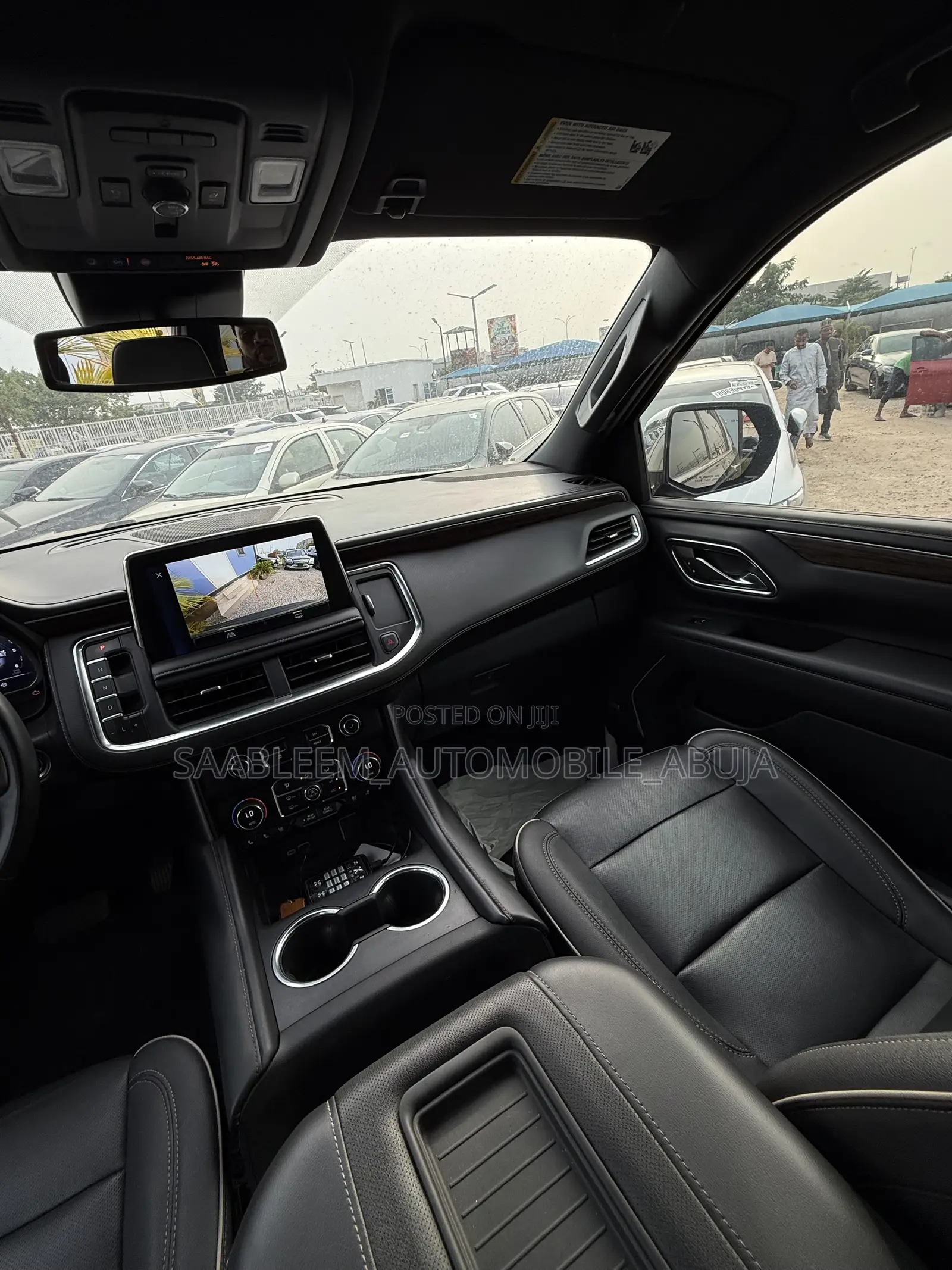 Chevrolet Suburban 2021 Black