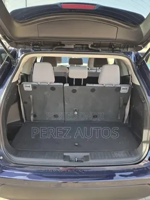 Toyota Sienna 2011 Blue