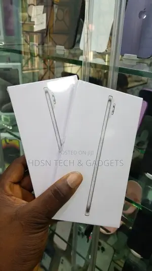 New Apple iPhone Air 256 GB Silver