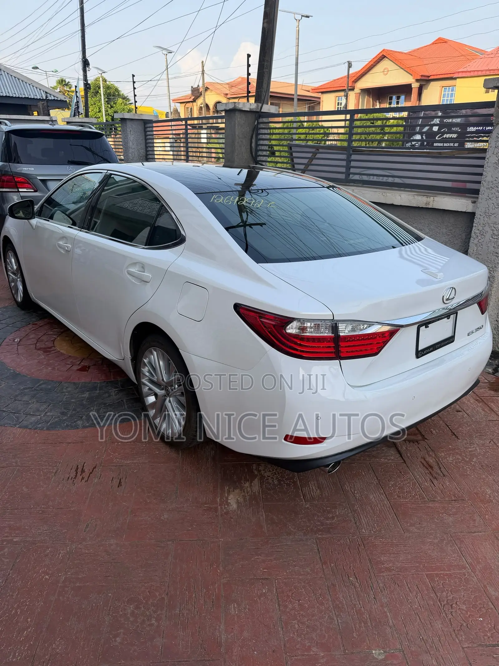 Lexus ES 2015 White