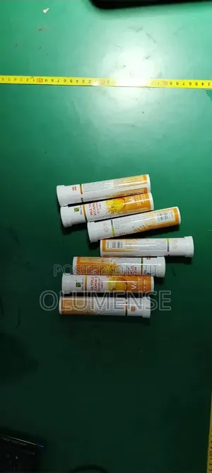Effervescent Supplement Antioxidants Vitamin C and Neocell Collagen