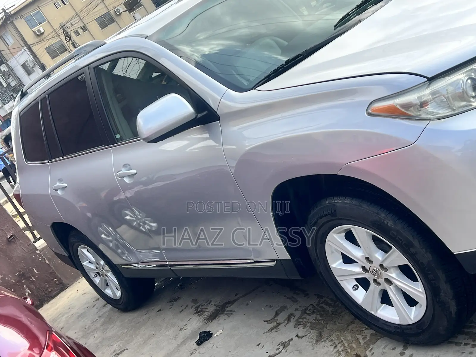 Toyota Highlander SE 2011 Silver