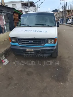 Ford E550 2007 Blue