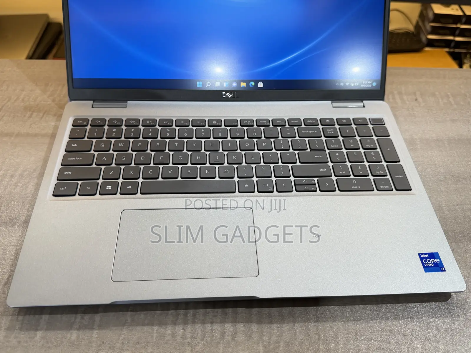 Laptop Dell Latitude 5520 16GB Intel Core i7 SSD 512GB