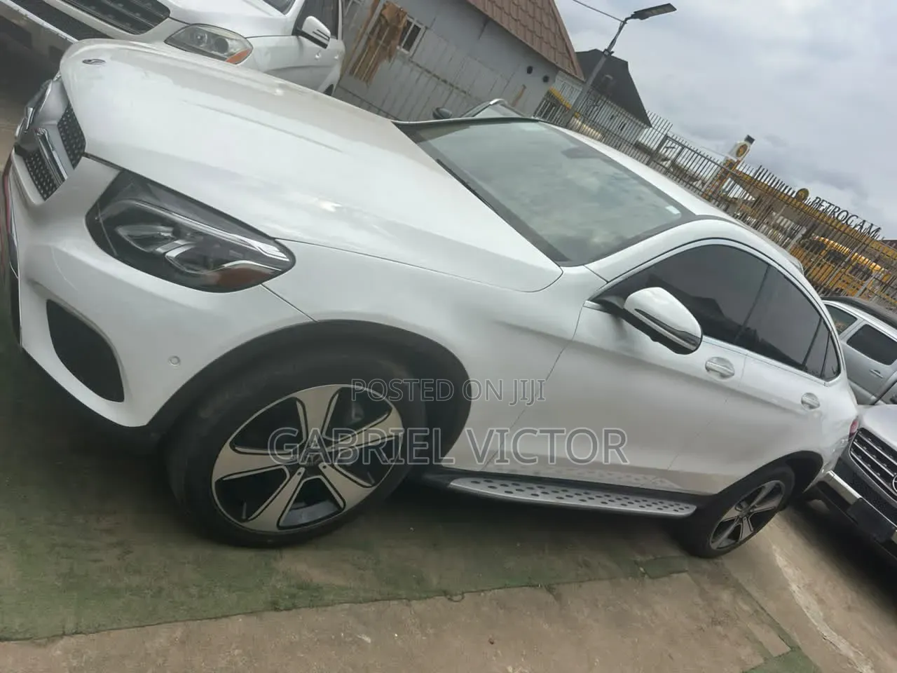 Mercedes-Benz GLC-Class 2019 White