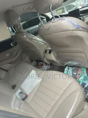 Mercedes-Benz GLC-Class 2019 White