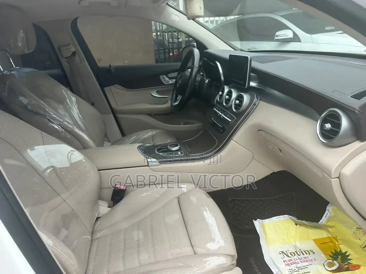 Mercedes-Benz GLC-Class 2019 White