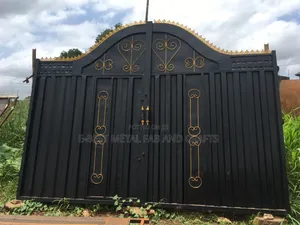 Buy and Install Ready-Made and Unique Solid Black Gate